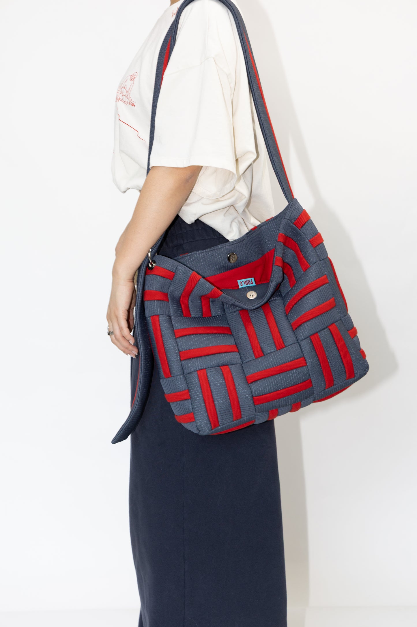 Grid crossbag - Red